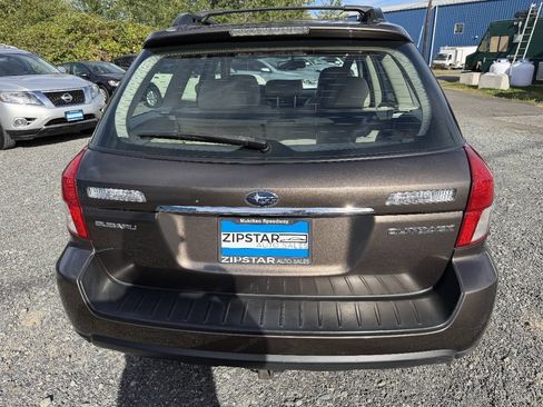 Used 2008 Subaru Outback 2.5i Limited L.L. Bean AWD/4WD image 4
