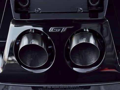 Used 2020 Ford GT Carbon Series RWD image 24
