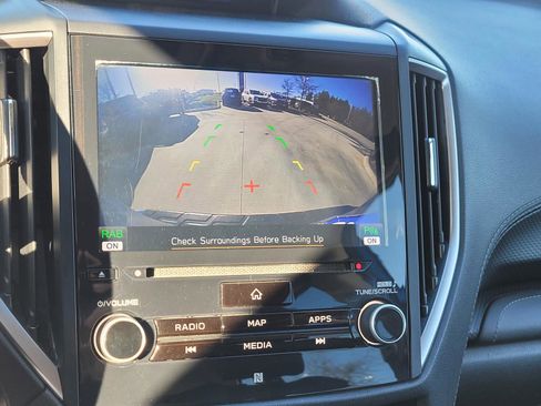 Used 2021 Subaru Forester Touring image 10