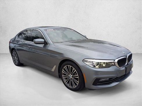 Used 2018 BMW 530i image 3