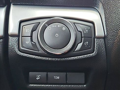 Used 2017 Ford Explorer Sport w/ Equipment Group 401A AWD/4WD image 17