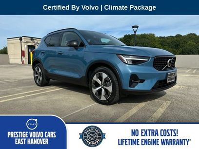 Certified 2023 Volvo XC40 B5 Ultimate w/ Climate Package