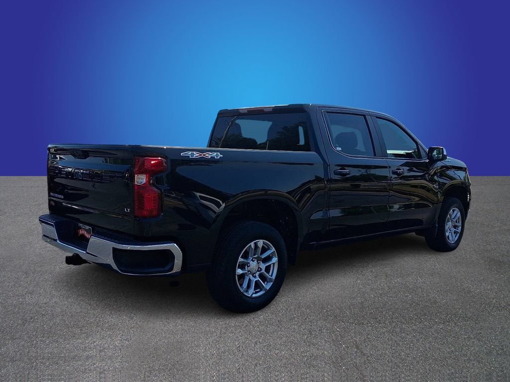 Used 2023 Chevrolet Silverado 1500 LT AWD/4WD image 4