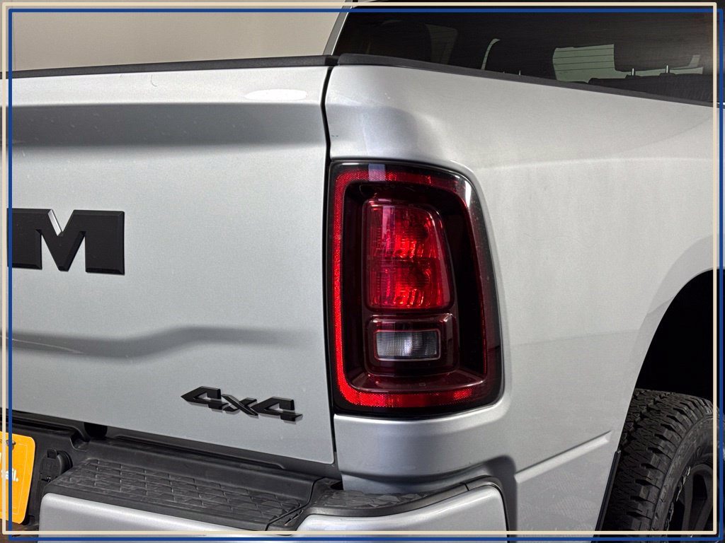Certified 2026 RAM 2500 Big Horn AWD/4WD image 9