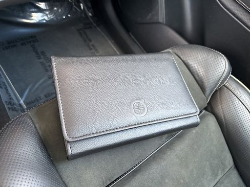 Used 2019 Volvo XC90 T5 R-Design image 24