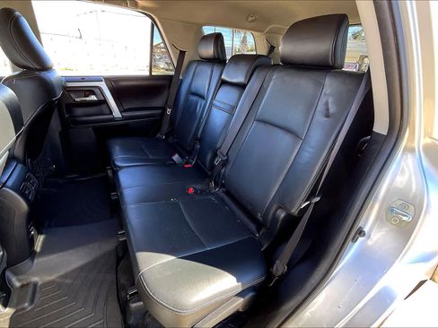 Used 2016 Toyota 4Runner Limited image 18