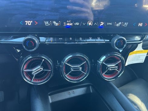 Used 2024 Chevrolet Blazer EV RS image 27