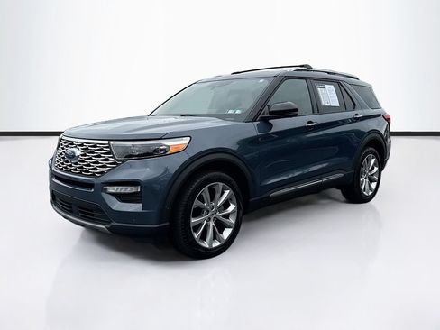 Used 2021 Ford Explorer Platinum w/ Equipment Group 601A AWD/4WD image 3