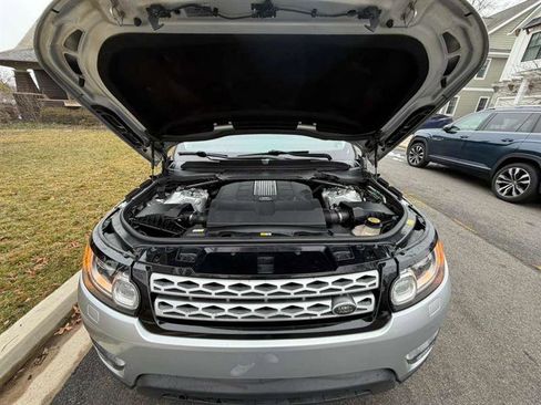 Used 2016 Land Rover Range Rover Sport HSE image 40