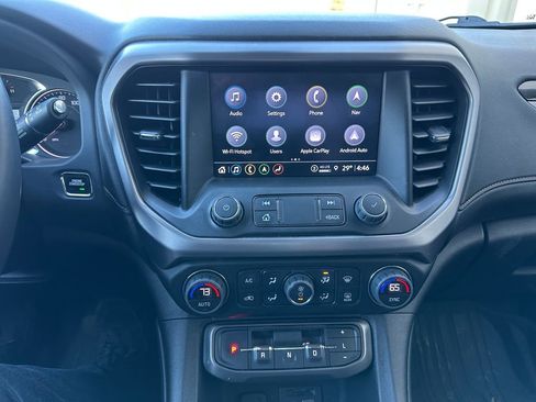 Used 2023 GMC Acadia AT4 w/ Preferred Package image 8