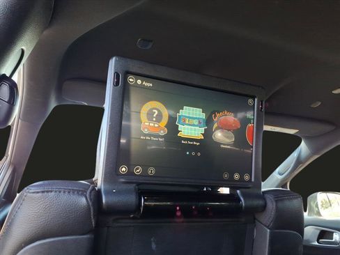 Used 2020 Chrysler Pacifica Touring-L Plus w/ S Appearance Package image 29