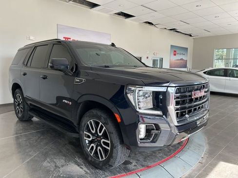 Used 2022 GMC Yukon AT4 AWD/4WD image 1