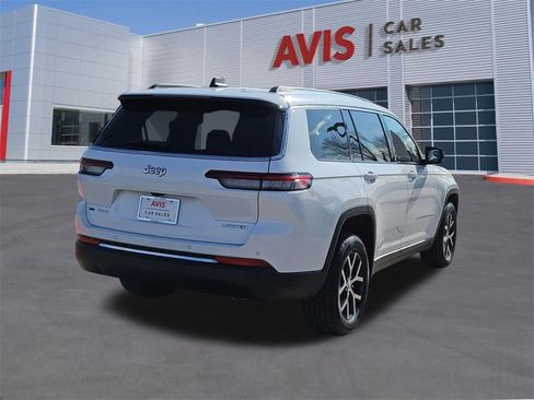 Used 2023 Jeep Grand Cherokee L Limited image 6