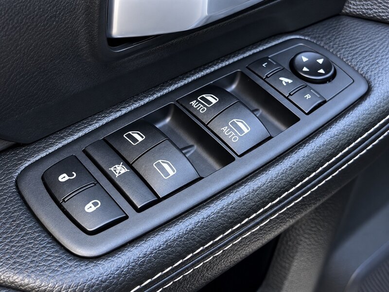 Used 2019 RAM 3500 Lone Star AWD/4WD image 16