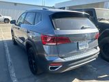Used 2022 Volkswagen Taos SE image 3