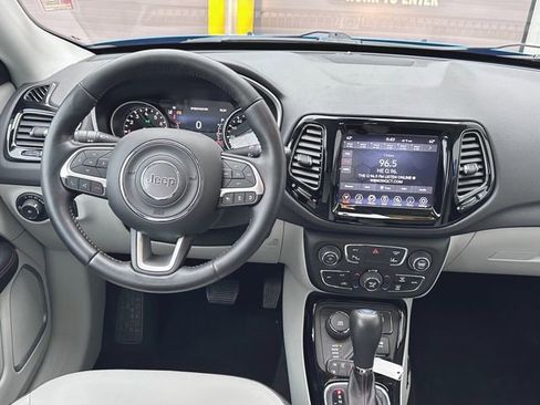 Used 2021 Jeep Compass Limited image 13