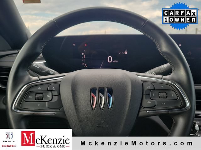 Used 2025 Buick Envista Sport Touring FWD image 10