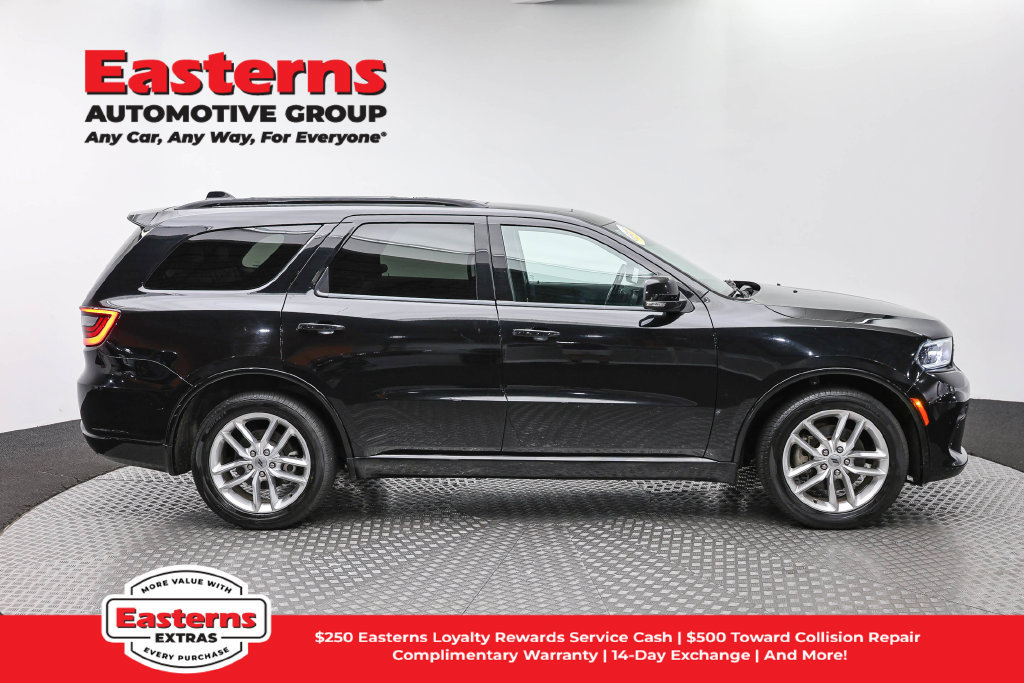 Used 2024 Dodge Durango GT RWD image 5