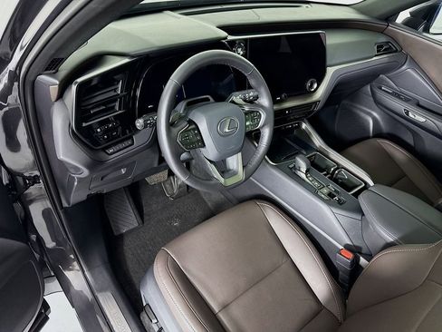Certified 2026 Lexus TX 350 FWD w/ Technology Package image 9