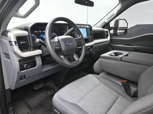 Certified 2024 Ford F250 XL w/ STX Appearance Package image 19