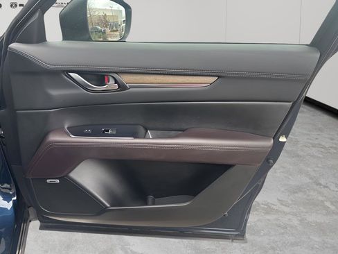 Used 2019 MAZDA CX-5 Signature image 13