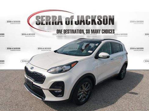 Used 2020 Kia Sportage S w/ S Premium Package FWD image 4