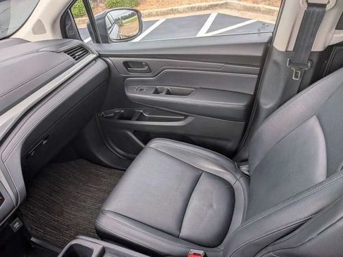 Used 2025 Honda Odyssey EX-L image 18