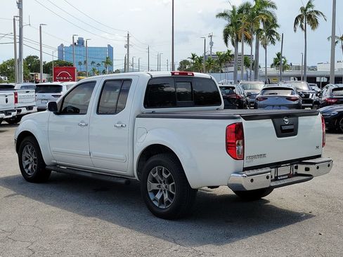 Used 2019 Nissan Frontier SL RWD image 8