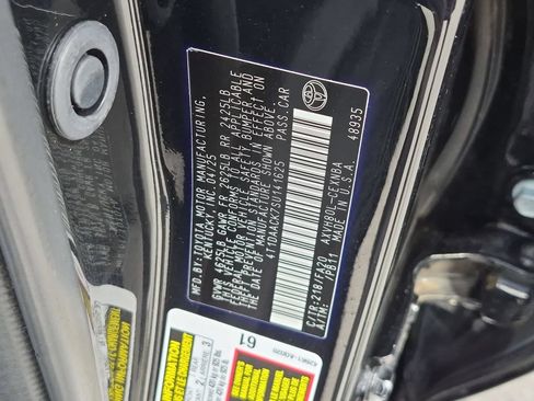Used 2025 Toyota Camry Hybrid FWD image 36