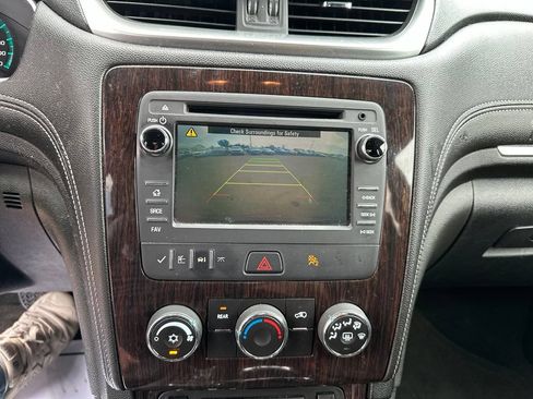 Used 2016 Chevrolet Traverse LT w/ True North Edition FWD image 18