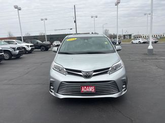 Used 2019 Toyota Sienna Limited video 2