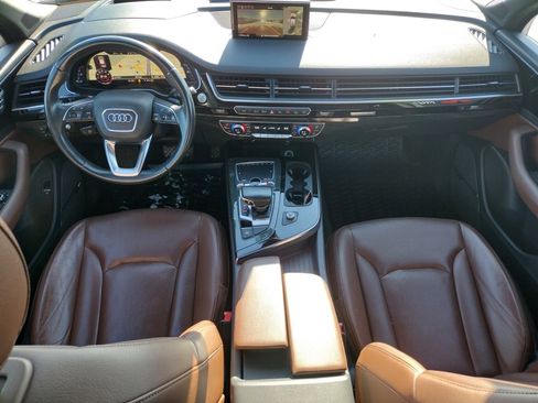 Used 2019 Audi Q7 3.0T Prestige w/ Prestige Package image 7