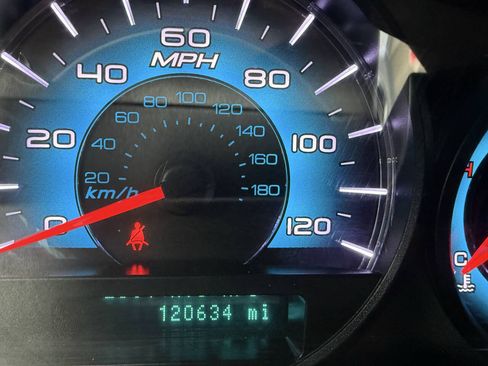 Used 2012 Ford Fusion SEL FWD image 26