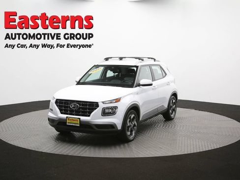 Used 2021 Hyundai Venue SEL FWD image 53