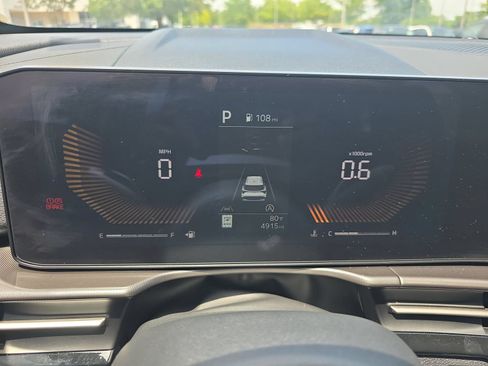 Used 2026 Kia Sportage EX w/ EX Panorama Roof Package FWD image 21