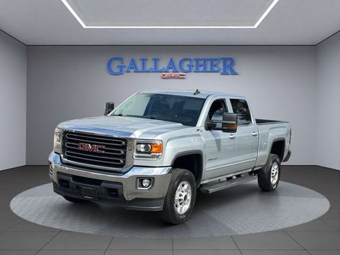 Used 2017 GMC Sierra 2500 SLE w/ HD SLE Preferred Plus Package image 10