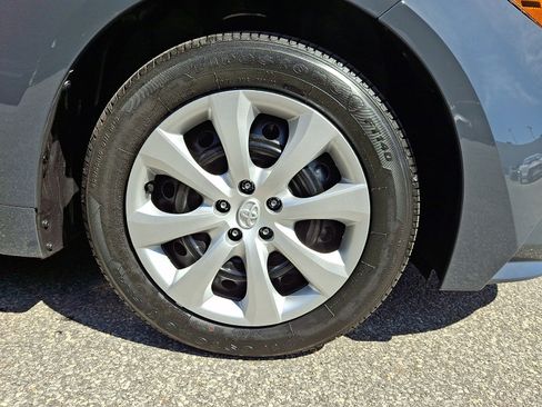 Used 2026 Toyota Corolla LE image 8