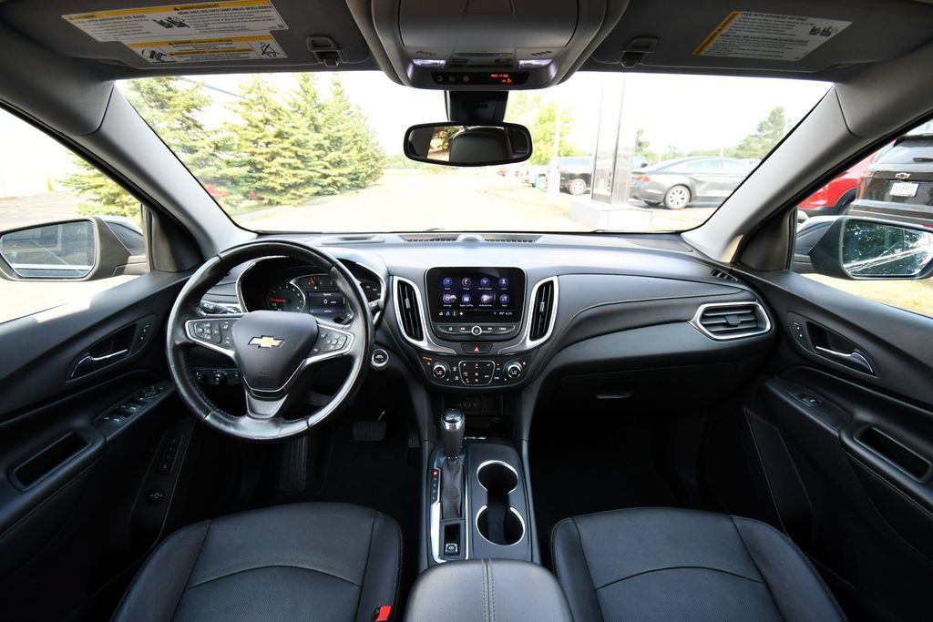 Used 2020 Chevrolet Equinox Premier AWD/4WD image 3