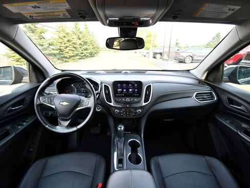 Used 2020 Chevrolet Equinox Premier AWD/4WD image 3