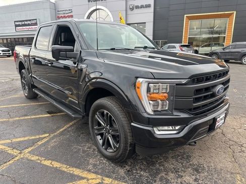Used 2022 Ford F150 Lariat image 2