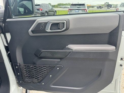 Used 2023 Ford Bronco Big Bend AWD/4WD image 34