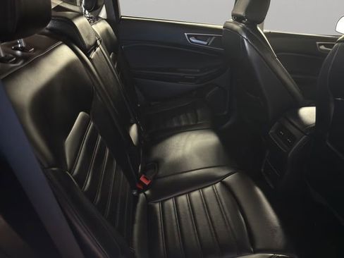 Used 2023 Ford Edge SEL image 19