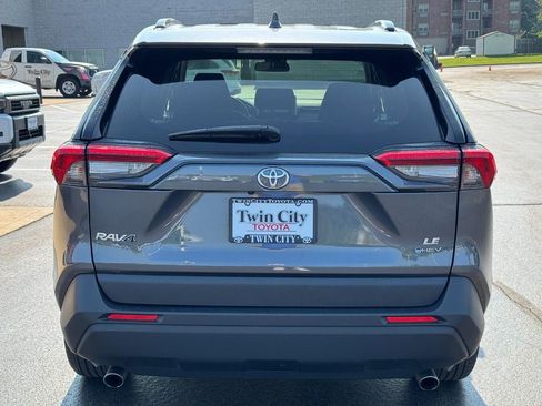 Certified 2025 Toyota RAV4 LE AWD/4WD image 4
