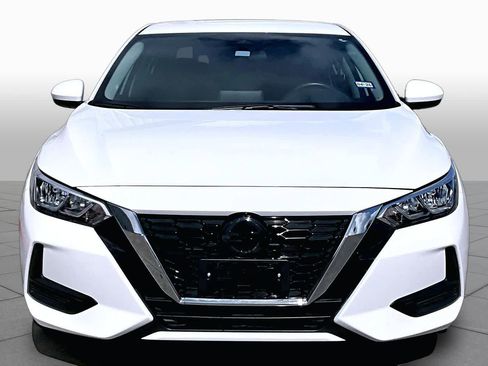 Certified 2023 Nissan Sentra SV w/ Trunk Package FWD image 4