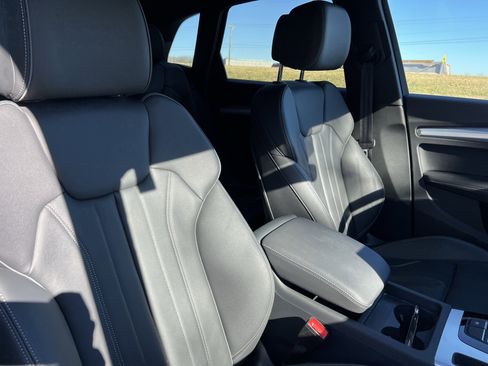 Used 2024 Audi Q5 2.0T Premium Plus w/ Premium Plus Package image 35