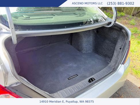 Used 2016 Nissan Versa SV image 16