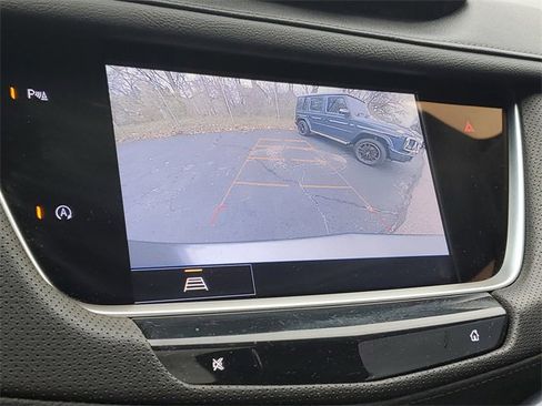 Certified 2022 Cadillac XT5 Premium Luxury image 19