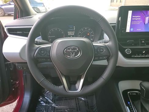 Certified 2023 Toyota Corolla SE image 13