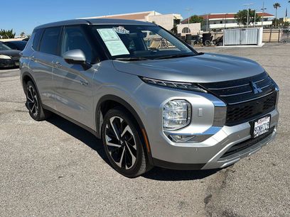 Used 2023 Mitsubishi Outlander 4WD Plug-In Hybrid
