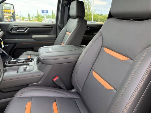 New 2026 GMC Sierra 2500 AT4 w/ AT4 Premium Plus Package AWD/4WD image 19